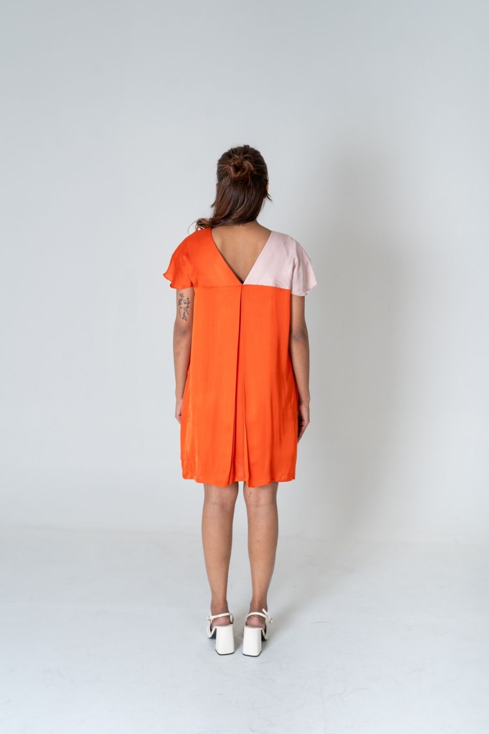 Orange-Pink Color-Block Short Dress Neora By Nehal Chopra Orange-Pink Color-Block Short Dress Neora By Nehal Chopra